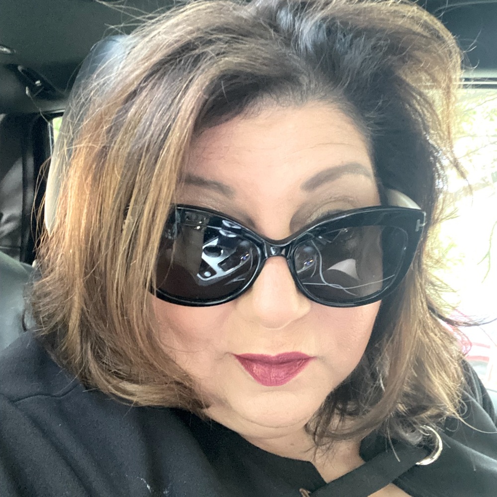 Meet your Posher, Donna